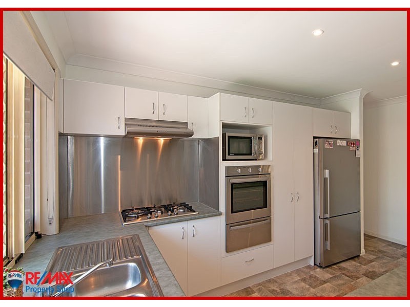 20 Walton Place, Brighton QLD 4017