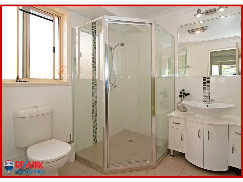 20 Walton Place, Brighton QLD 4017