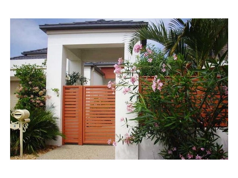 4 Kristen Crt, Redcliffe QLD 4020
