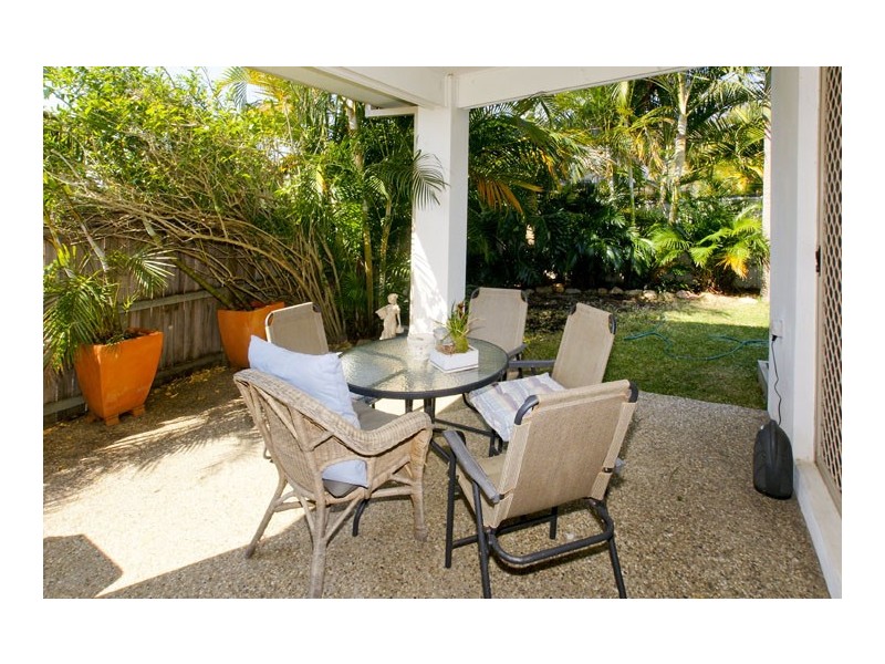 4 Kristen Crt, Redcliffe QLD 4020