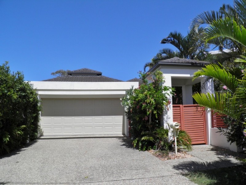 4 Kristen Crt, Redcliffe QLD 4020