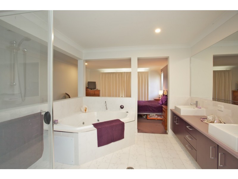 143 Duffield Rd, Margate QLD 4019