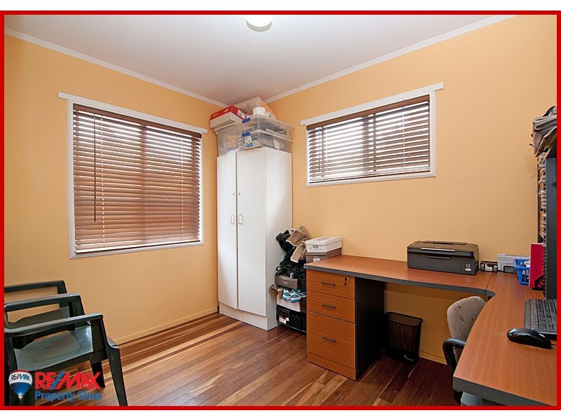 16 Pikett Street, Clontarf QLD 4019