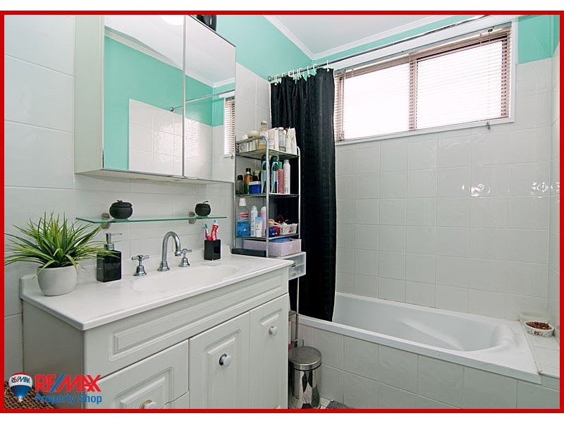 16 Pikett Street, Clontarf QLD 4019