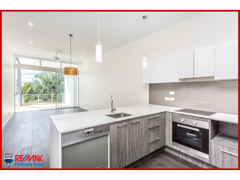 8/30 Second Avenue, Sandgate QLD 4017