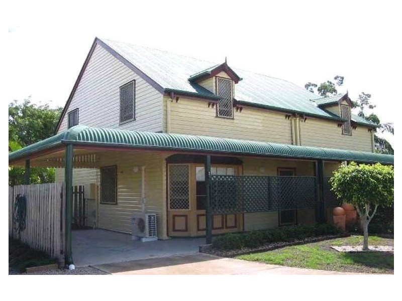 2/22 Tipuana Place, Fitzgibbon QLD 4018