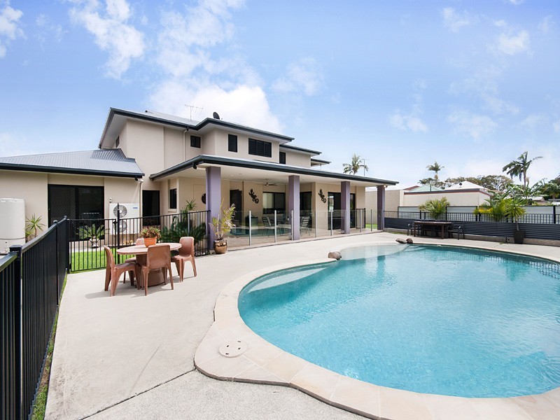 26 Oyster Point Esp, Scarborough QLD 4020