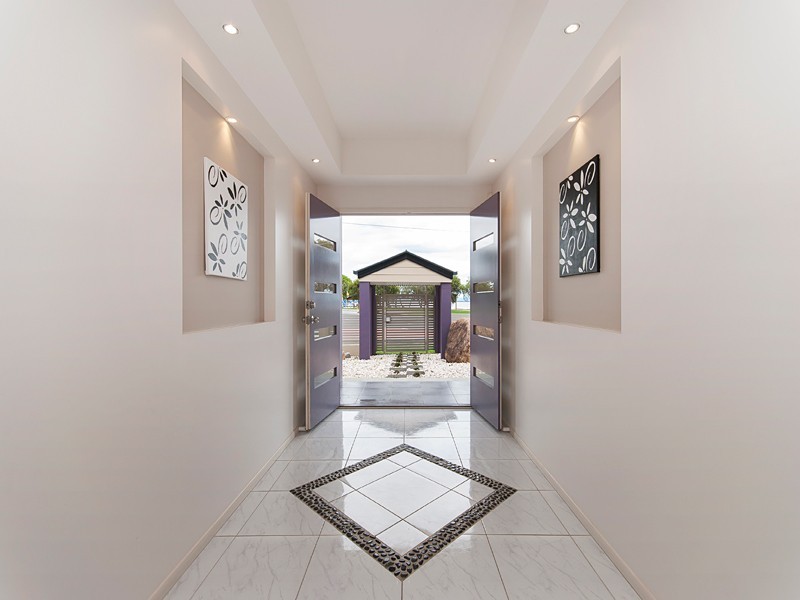 26 Oyster Point Esp, Scarborough QLD 4020
