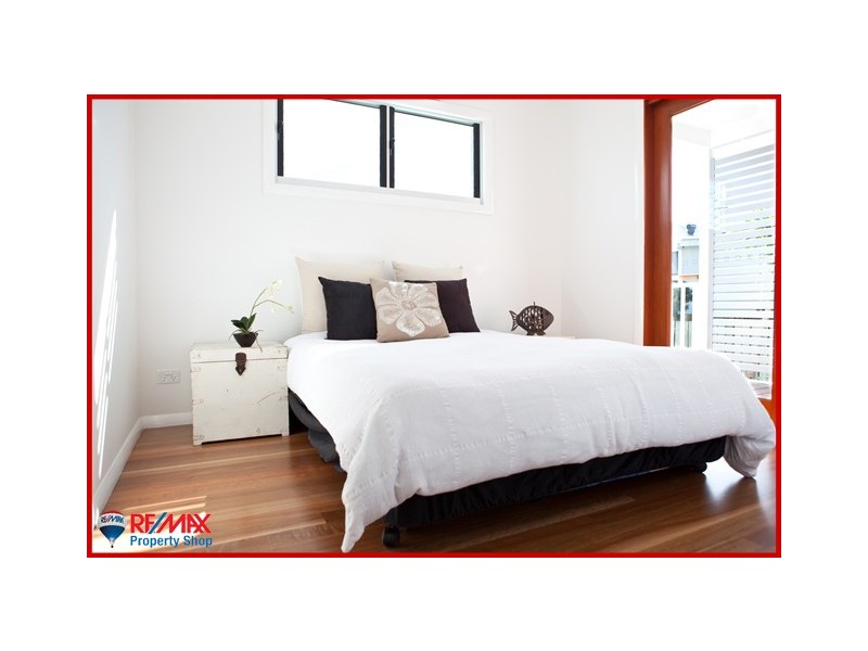 48 Fourth Ave, Sandgate QLD 4017