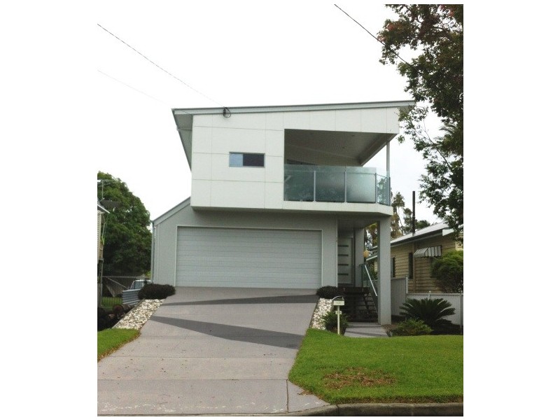 28 Fourteenth Avenue, Brighton QLD 4017