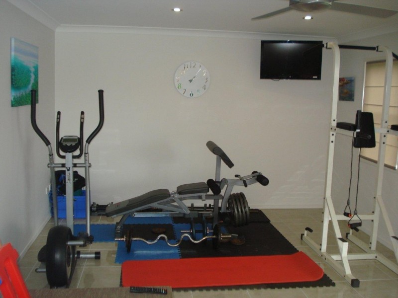 28 Fourteenth Avenue, Brighton QLD 4017