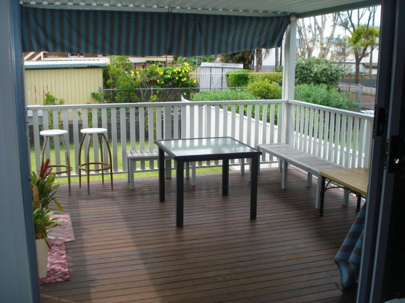 28 Fourteenth Avenue, Brighton QLD 4017