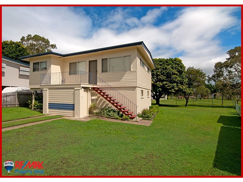 22 Pownall Crescent, Margate QLD 4019