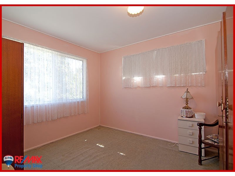 22 Pownall Crescent, Margate QLD 4019