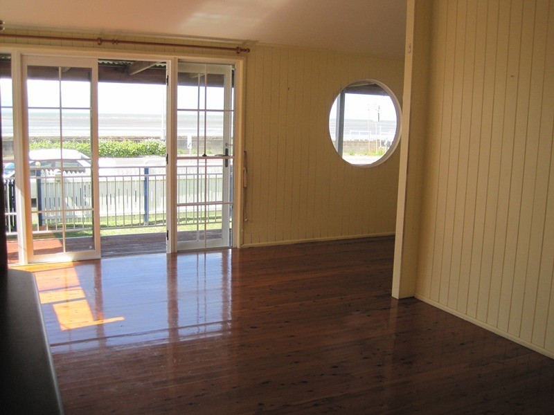 2/322 Flinders Parade, Brighton QLD 4017