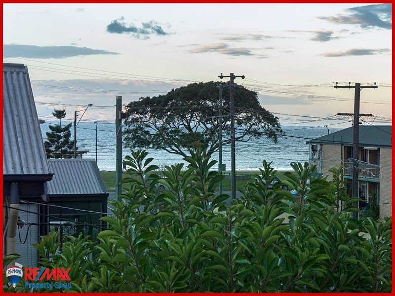 4/44 Fourth Avenue, Sandgate QLD 4017