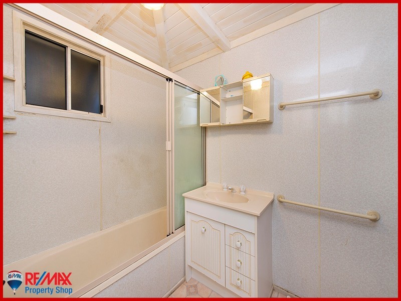 100 Wakefield Street, Sandgate QLD 4017