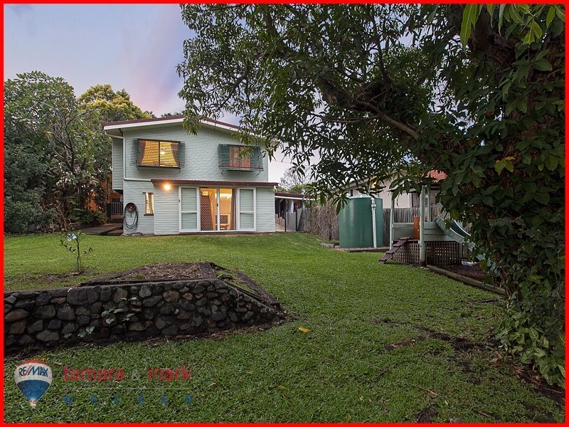 6 Ormeley Street, Stafford Heights QLD 4053