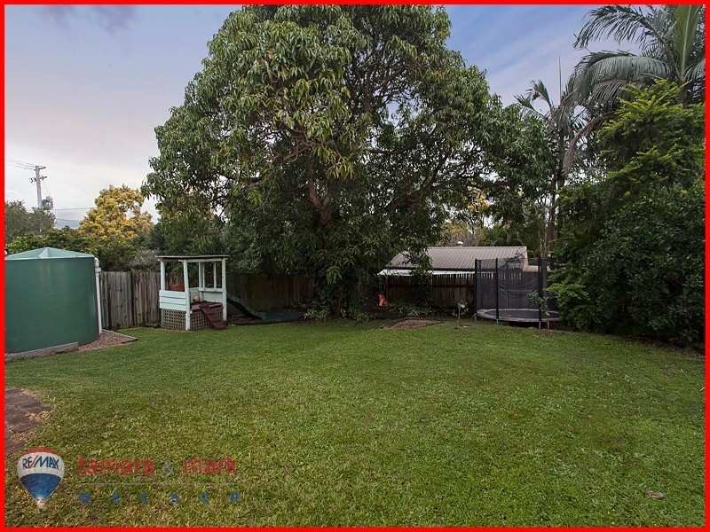 6 Ormeley Street, Stafford Heights QLD 4053