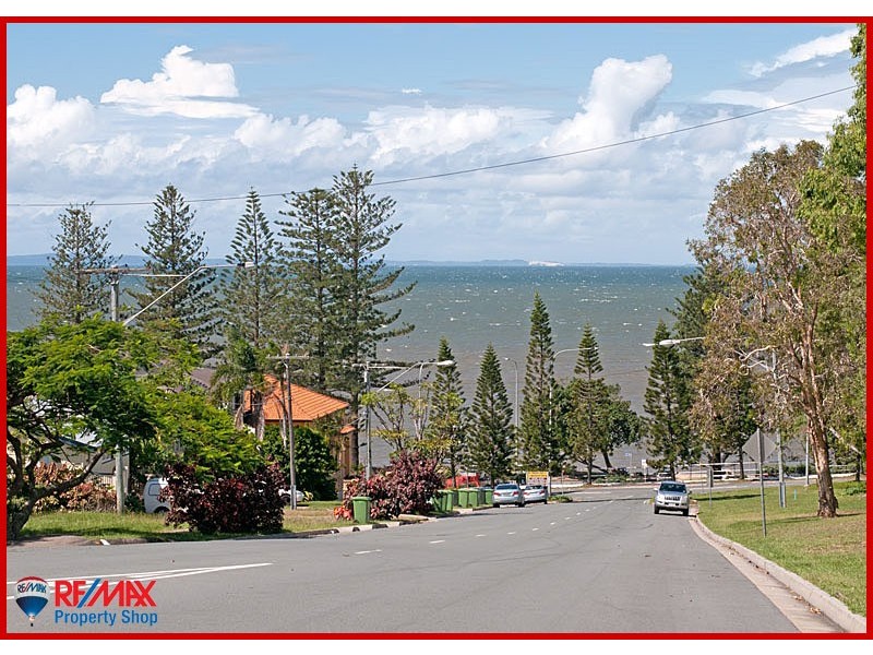 4/31 King Street, Woody Point QLD 4019