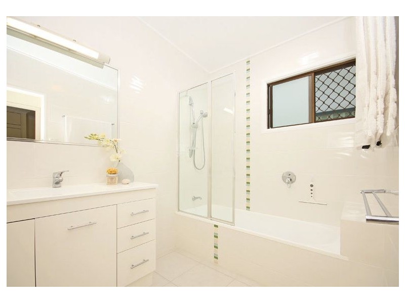 238 Lascelles Street, Brighton QLD 4017