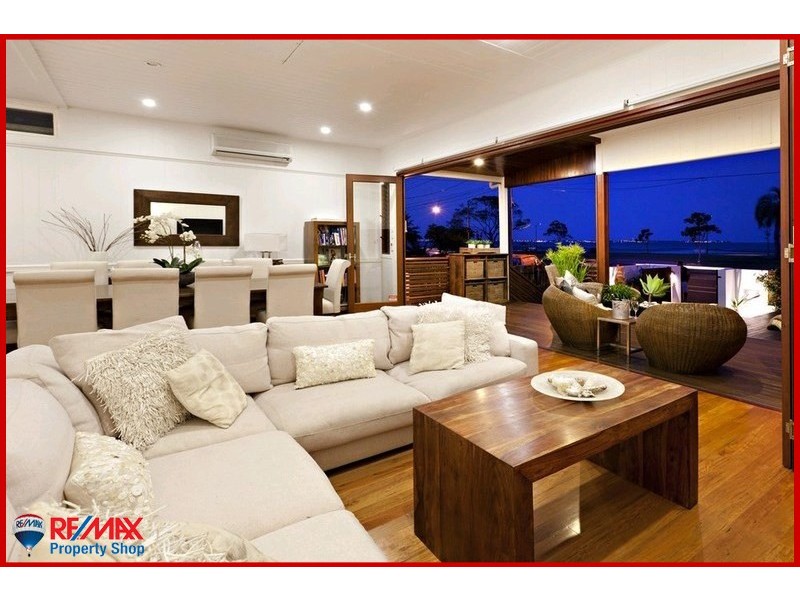 108 Flinders Parade, Sandgate QLD 4017