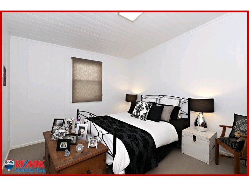 108 Flinders Parade, Sandgate QLD 4017