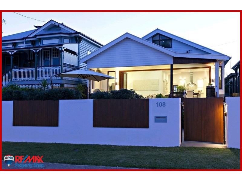 108 Flinders Parade, Sandgate QLD 4017