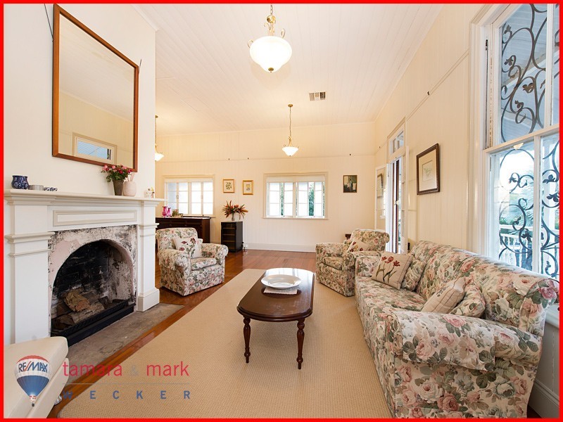 30 Sixth Avenue, Sandgate QLD 4017