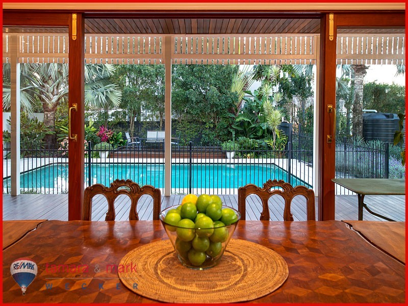 30 Sixth Avenue, Sandgate QLD 4017