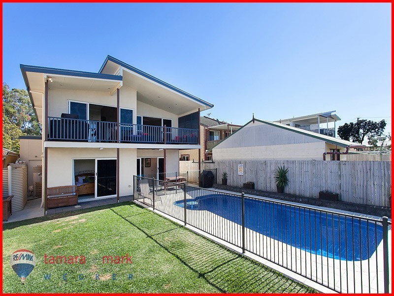 187 Brighton Road, Sandgate QLD 4017