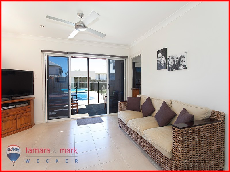 187 Brighton Road, Sandgate QLD 4017