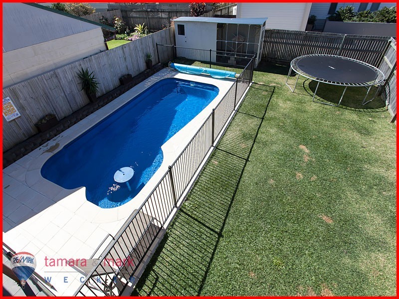 187 Brighton Road, Sandgate QLD 4017