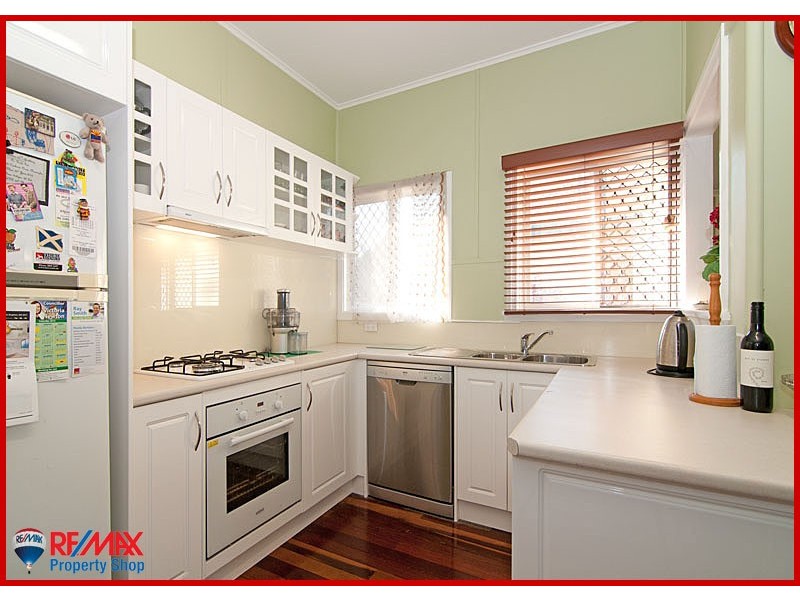 22 Greenwood street, Brighton QLD 4017