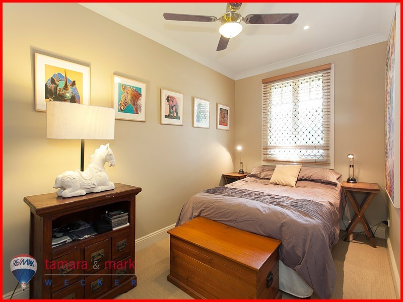 3 Paul Street, Sandgate QLD 4017