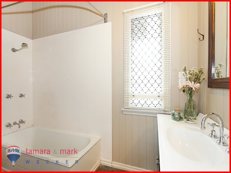 3 Paul Street, Sandgate QLD 4017