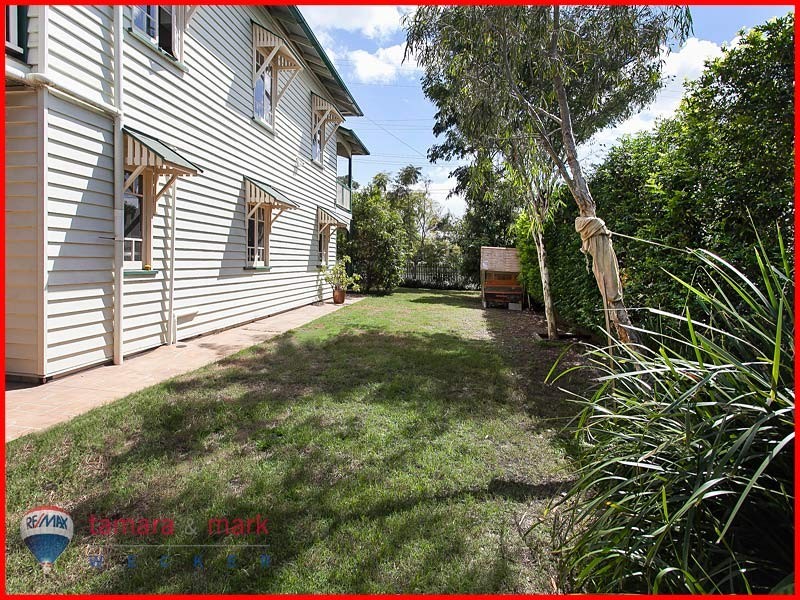 3 Paul Street, Sandgate QLD 4017