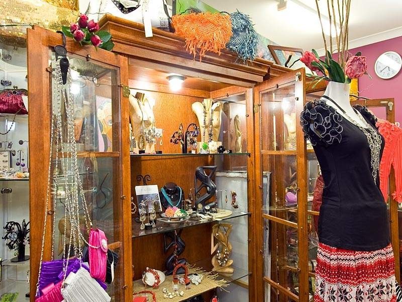 Shop 4/11 North Road, Brighton QLD 4017