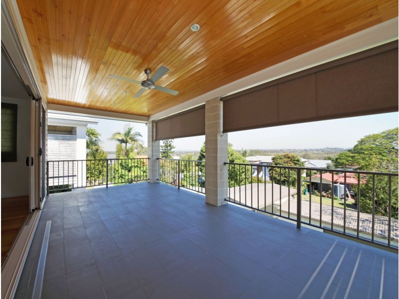 43 Nash Street, Sandgate QLD 4017