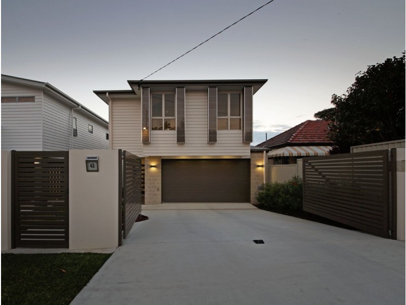 43 Nash Street, Sandgate QLD 4017