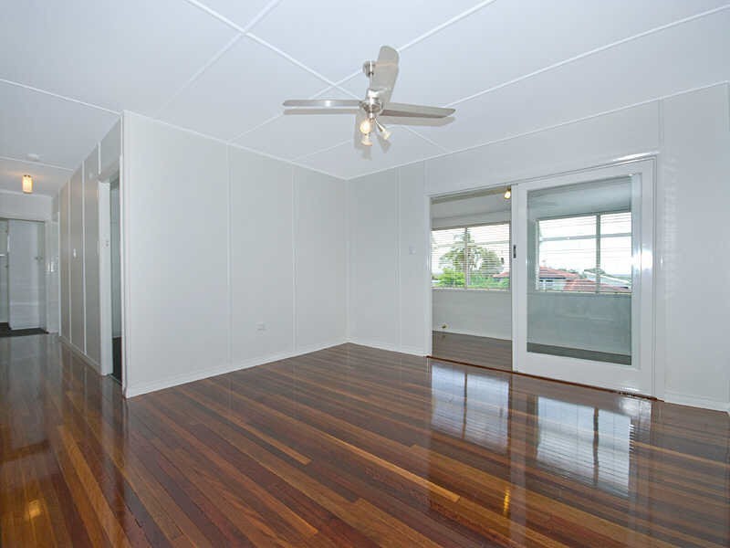 15 Neal Street, Brighton QLD 4017