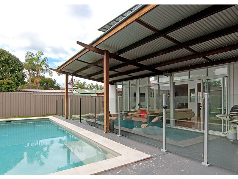 21 Twenty Second Ave, Brighton QLD 4017