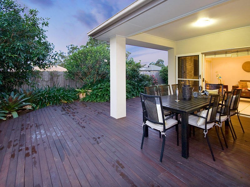 20 Hillcroft Place, Belmont QLD 4153