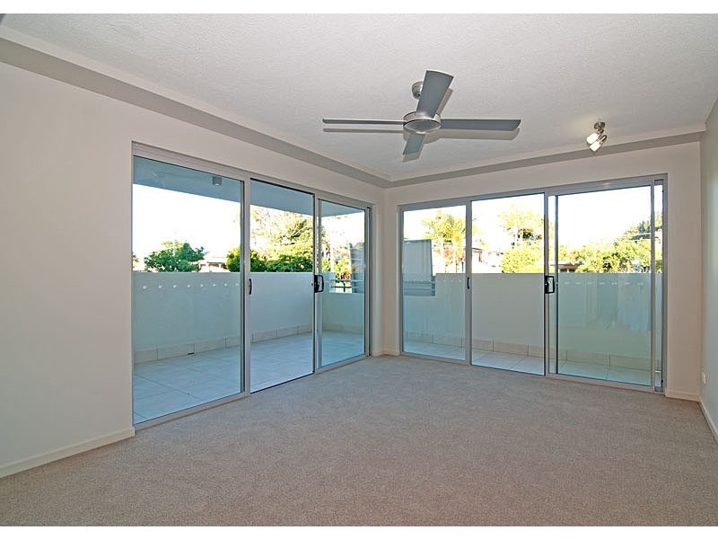 1/36 Third Ave, Sandgate QLD 4017