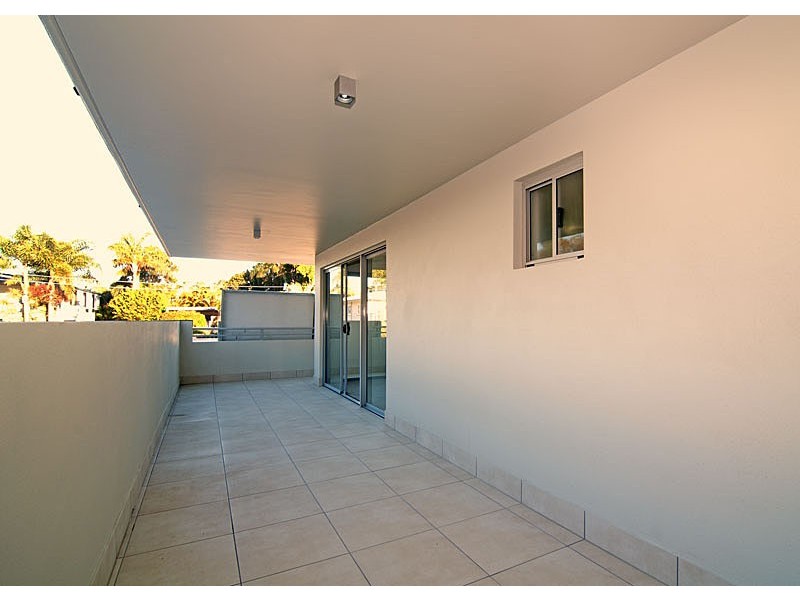 1/36 Third Ave, Sandgate QLD 4017