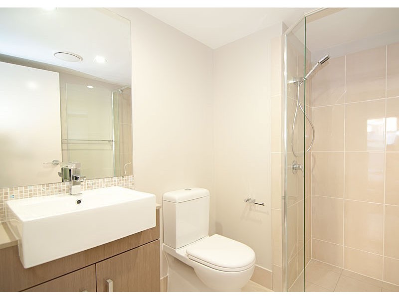 6/36 Third Ave, Sandgate QLD 4017