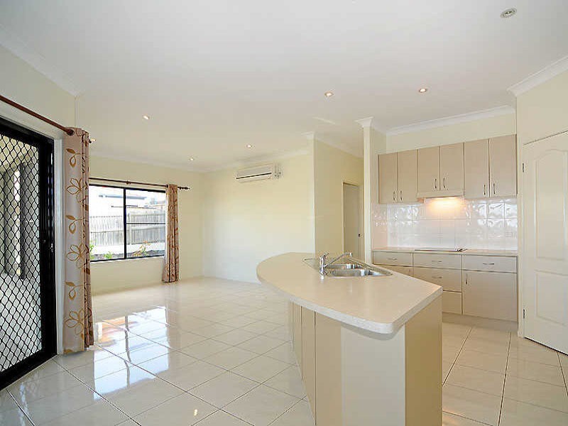 7 Poznik Close, Bracken Ridge QLD 4017