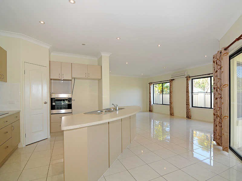 7 Poznik Close, Bracken Ridge QLD 4017