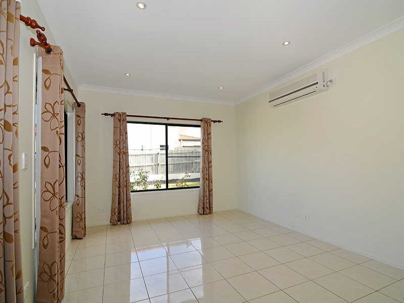 7 Poznik Close, Bracken Ridge QLD 4017