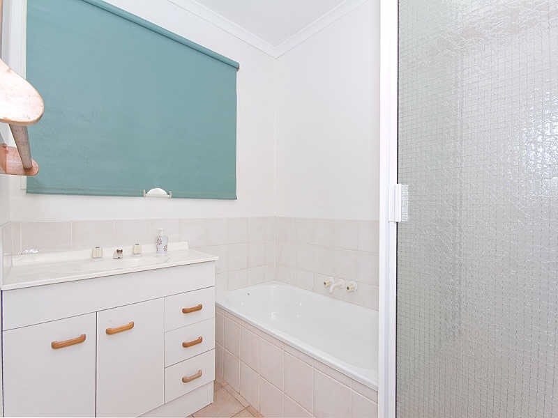 4 Bungama Street, Deagon QLD 4017